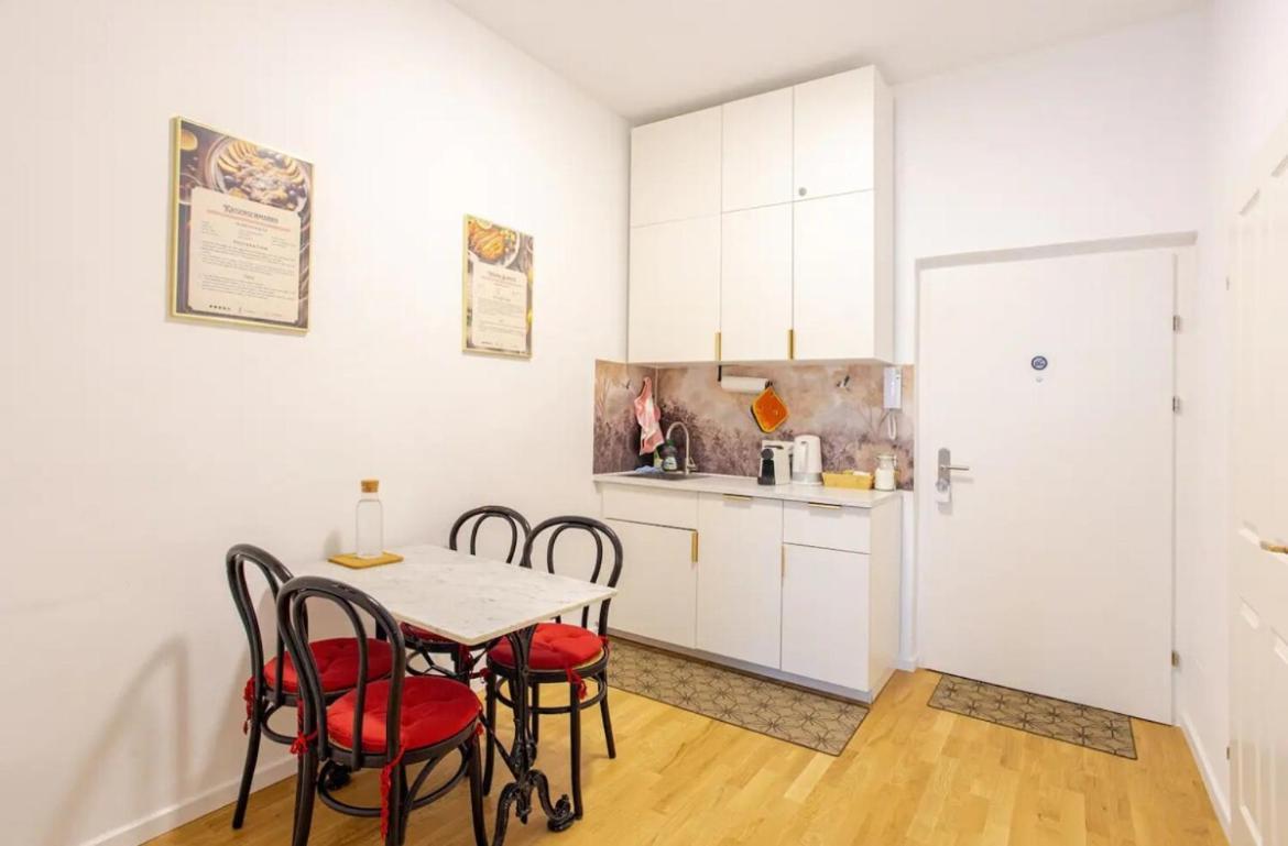 Gemuetliche Wohnung Nur 15 Minuten Ins Stadtzentrum Вена Экстерьер фото
