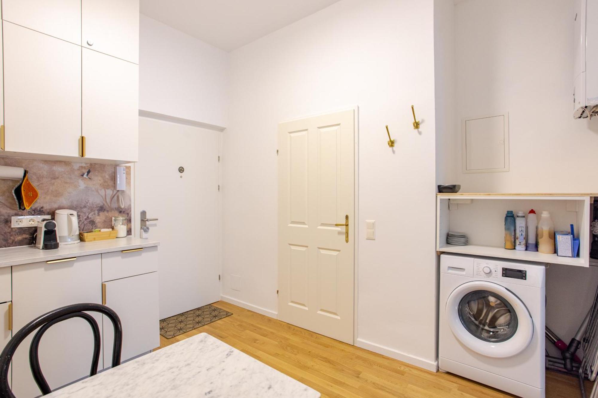Gemuetliche Wohnung Nur 15 Minuten Ins Stadtzentrum Вена Экстерьер фото